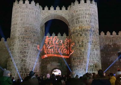 Vídeo mapping de Navidad en la Puerta del Alcázar de Ávila